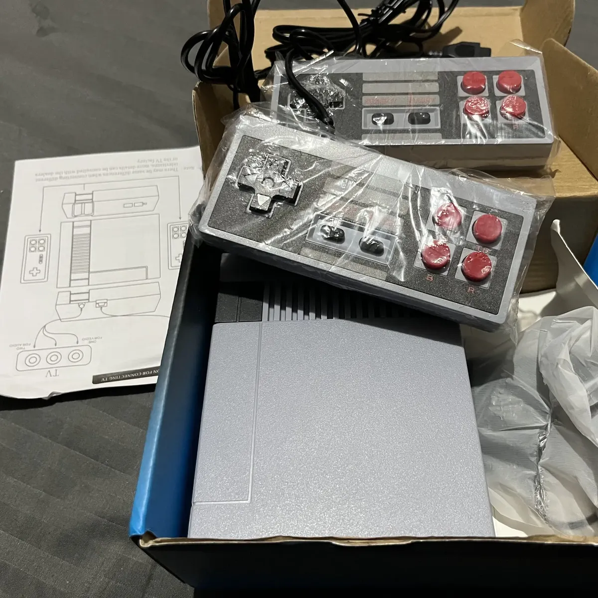Mini Consola Retro Tipo Nes 620 Juegos